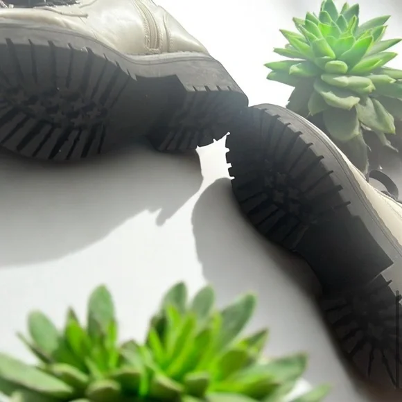 INDIGO REIN | Boots, size 7 - Picture 9 of 9